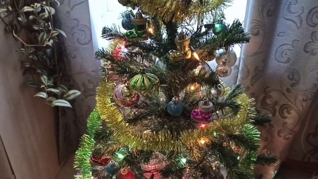 Елочка-елка.