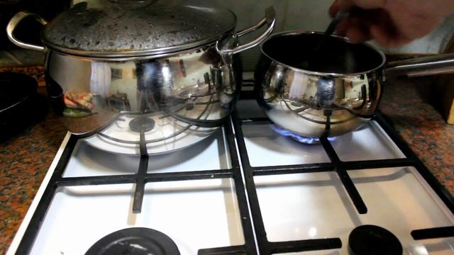 СВИНАЯ РУЛЬКА ЗАПЕЧЁНАЯ С квашеной капустой!!