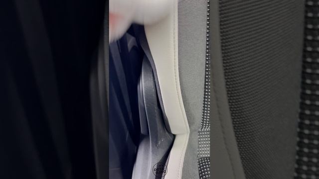 Как чистить белую кожу? Shiny Garage Leather Cleaner #детейлинг #detailing