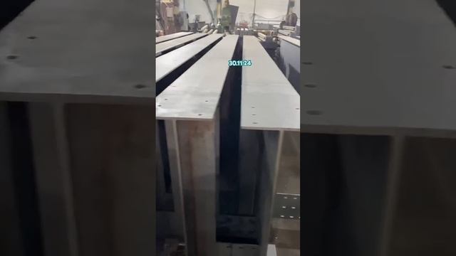 с цеха, выпуск готовой продукции-52 тонны в день. #металлоконструкции #змкспб #завод #shorts