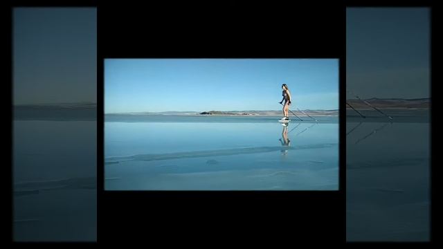 Baikal ice skating in a swimming suit. (На коньках по Байкалу в купальнике)