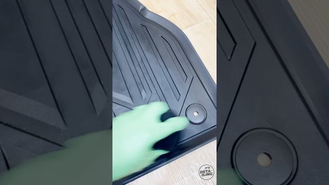Чтобы резиновые коврики не скользили. Koch GUF #koch #detailing #детейлинг #guf