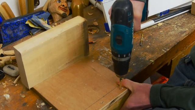 How to make a cheap benchhook for wood carving www.carvingpuppets.com