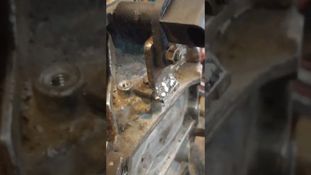 Кронштейн для шкива КВ