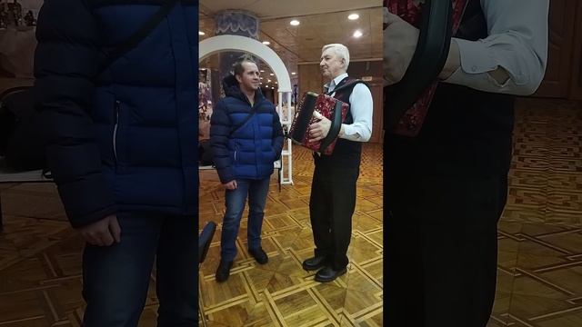 А как сердцу хочется что ни будь хорошее!!!