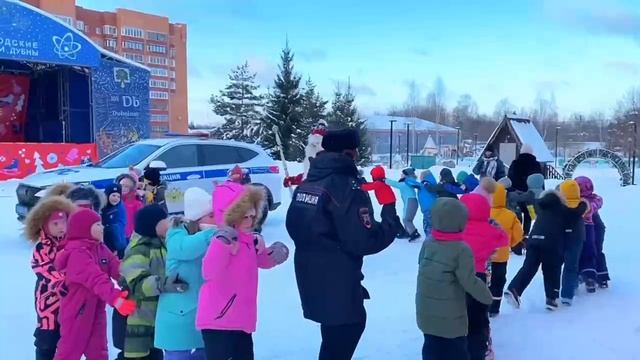 В Парк семейного отдыха в Дубне приехал «Новогодний патруль»