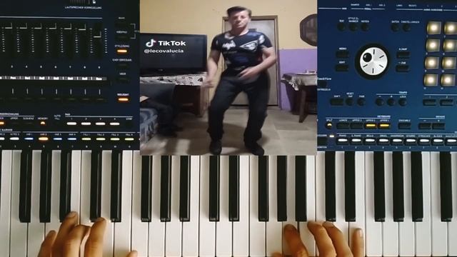 C C Catch - (Tik Tok Dance) Danekoo1 DEMO