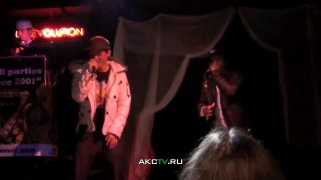 AKCTV: 26.09.10 - "Revolution" Club/ N'Pans & MC Zamer (Часть 1)