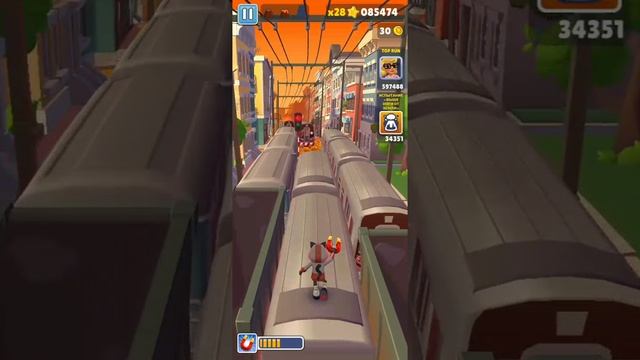 Subway Surf. Проходим 4 эстафеты на скейтах со способностьями: Взрыв цвета, Супер-прыжок+скорость. 3