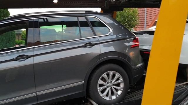 Отправляем в Беларусь VW Tiguan 2.0 TDI Comfortline Business Advance II 2018 года.