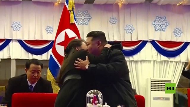 الزعيم الكوري الشمالي وابنته يحضران احتفالات رأس السنة في بيونغ يانغ