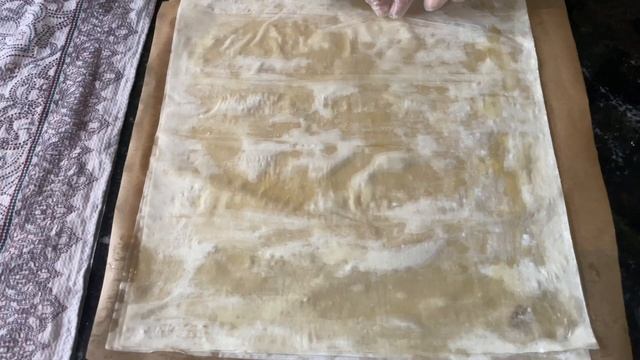 Штрудель с вишней и миндальными орехами. Тесто фило! Рецепт быстрого приготовления.