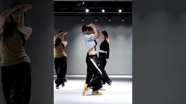 Whiplash Aespa Dance for Karina