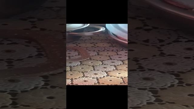 доедаем остатки еды после праздника