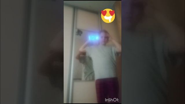 (премьера песни добьём с моей подругой миллион) 
песня: добьёмся моей подругой миллион