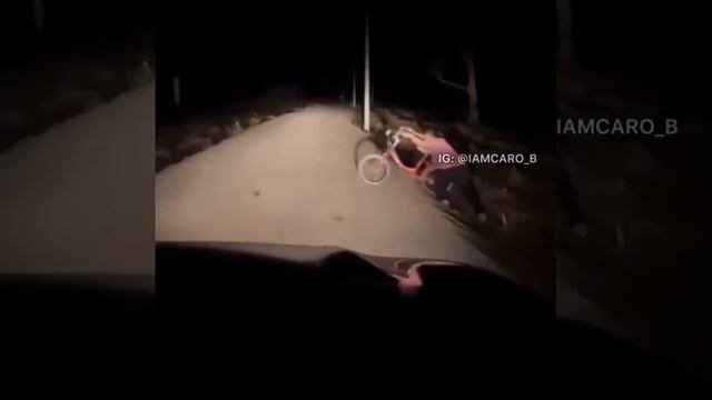 приколист 😅