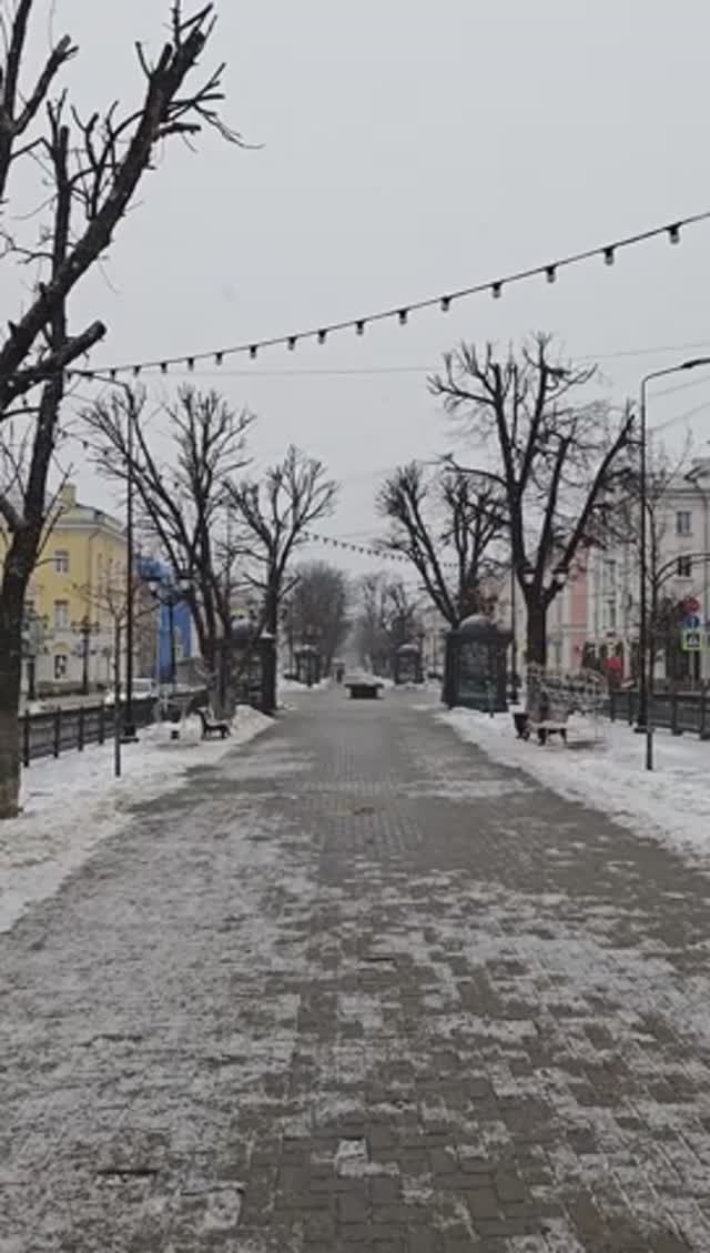 г.Тверь 01.01.25 ⏰12:00, -3°☁️❄️
С Новым годом!!