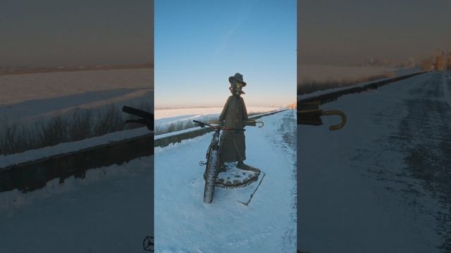 Фэтбайк зимой. Чехов.
#shorts #gopro #памятник #велосипед #Чехов #зима #фэтбайк  #Томск