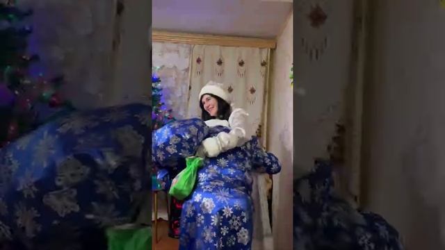 Новогодняя