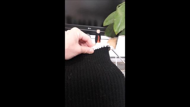 Легко навесить петли на вязальную машину