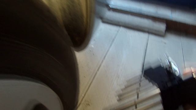 Volkswagen Polo. Установка брызговиков своими руками.