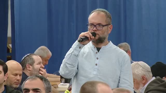 Отдавать товарищам и отдавать Творцу
