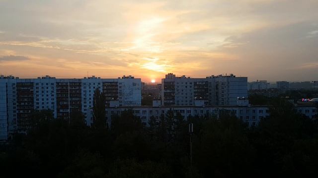 просто ОГРОМНОЕ солнце (или я больной?)