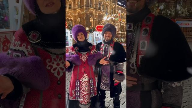 "Любо-Мило" на Первом канале в программе "Доброе утро". Эфир на Красной площади от 31.12.2024.