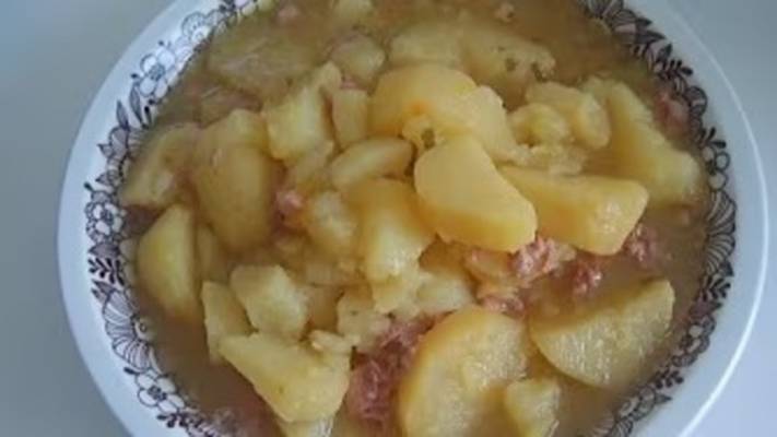 Картошка с тушёнкой
