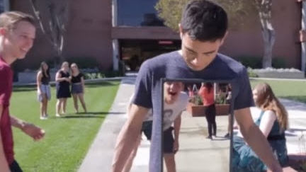 НЕВЕРОЯТНЫЕ ФОКУСЫ И ТРЮКИ. Как он ЭТО делает??