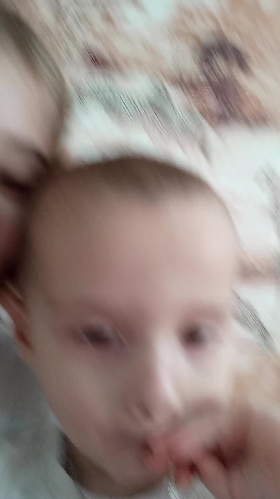 Полина и братик