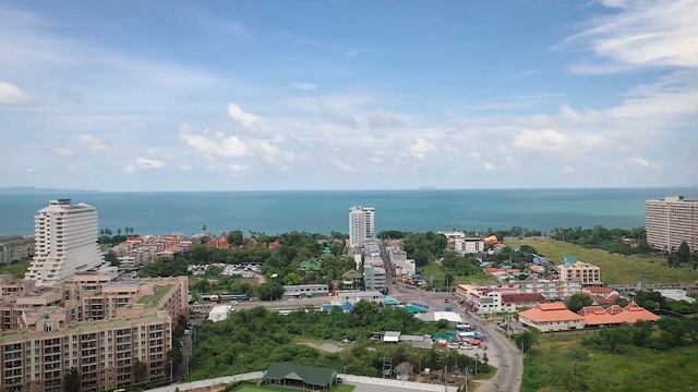 The Empire Tower. Modern and elegant high rise condominium in the heart of Jomtien Pattaya, Thailand