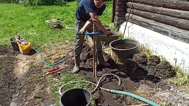 Абиссинская скважина в г Собинка Владимирская область. 1600л в час .