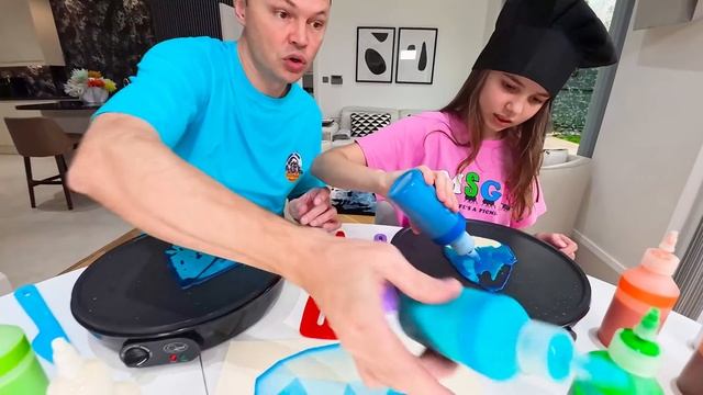 Рисуем Блинами Челлендж 🥞 PANCAKE ART - Miss Katy and Mister Max - Мисс Кейти и Мистер Макс