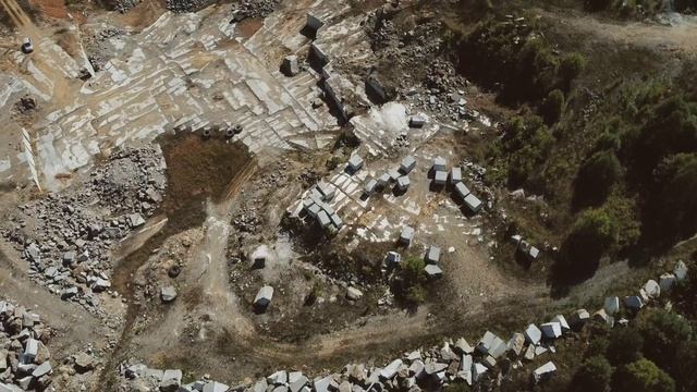 Мраморный карьер Таштагольский район Кемеровской области