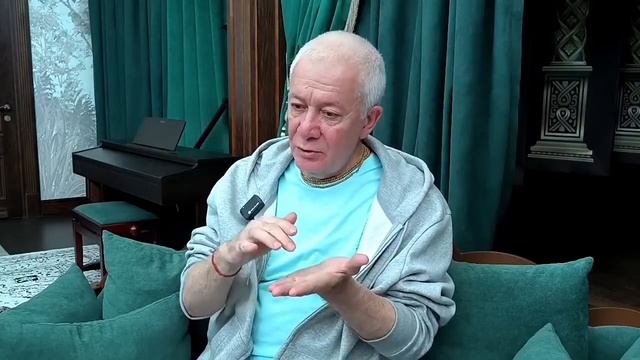 Жизнь - эволюция - Александр Хакимов
