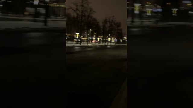 Ждёт достойного😉