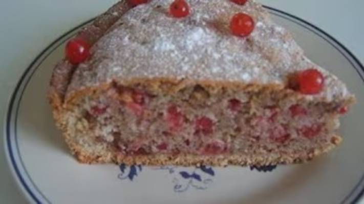 Пирог из красной смородины