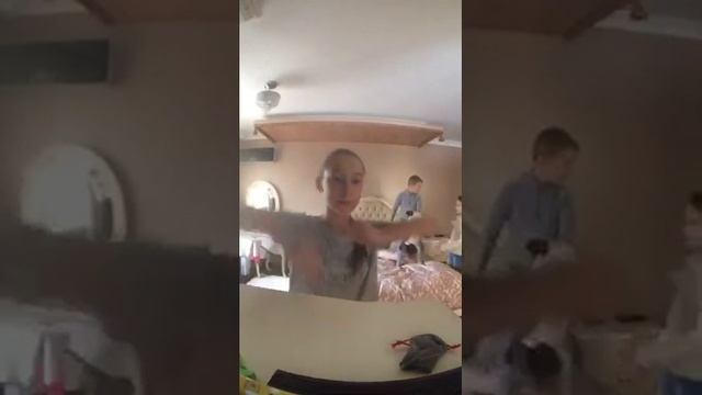 Juliaopenkidskids   Hi