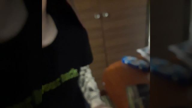 УДАЛИЛА МНЕ МАМА РОБЛОКС!