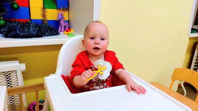 Новогодний праздник у самых маленьких малышек