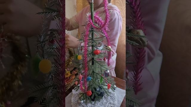 Елка из бабушкиного сундучка#интересно