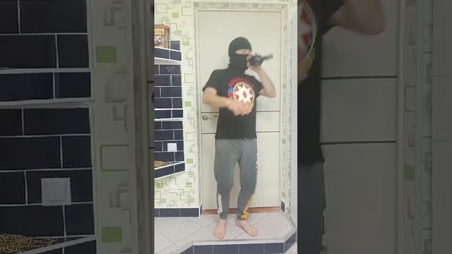 1001697443.mp4