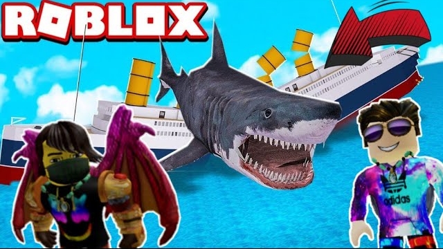 Выживаем на корабле в Roblox с Егориком TV