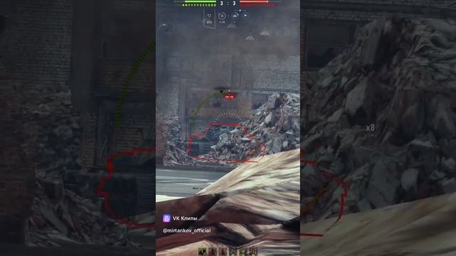 E3 сжигает и взрывает противников