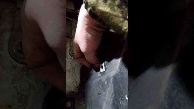 Как заменить бензиновый фильтр в бензобаке тойота рактис.