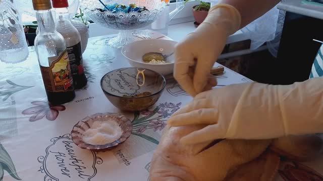 Поздравление с Новым годом! / мариную уточку /