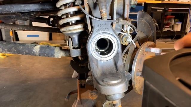 Jeep Wrangler JKUR balljoint replacement