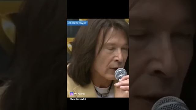 Игорь Романов во время подготовки к 45 - летию группы "Земляне".