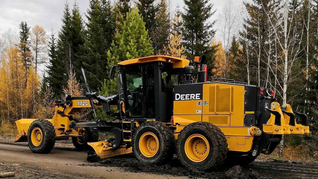 Грейдер JOHN DEERE 672G